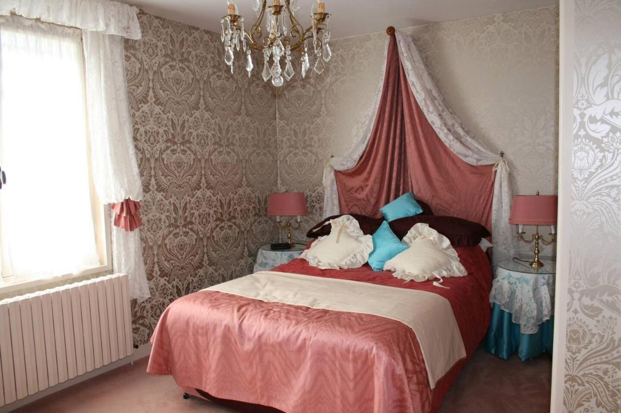 1 Bedroom House 20Min Walk To Centre In Турню Екстериор снимка